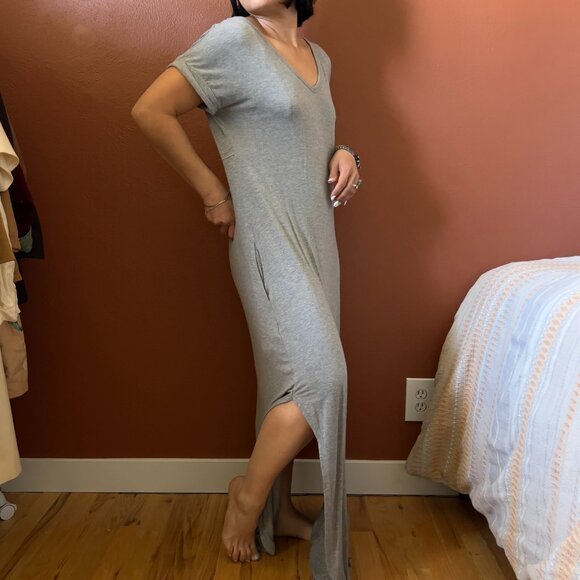 Grey Knit Maxi Dress side slit short sleeve pockets Medium Large no tag - Picture 5 of 11